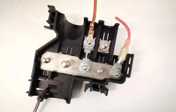 Audi A6 S6 C6 4F Fuse box set 4f0941824