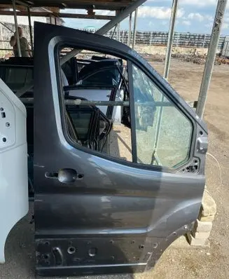 Ford Transit VII Front door