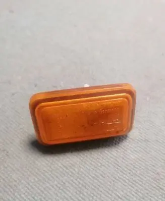 Audi 80 90 S2 B4 Front fender indicator light 16194917