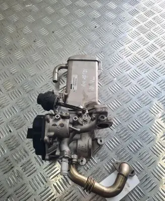 Audi A4 S4 B8 8K EGR valve cooler V29041282