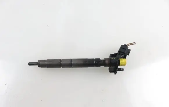 Audi A6 S6 C6 4F Fuel injector 0445115019 059130277R