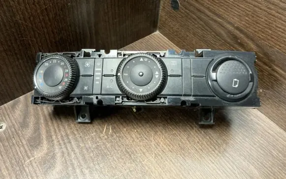 Mercedes-Benz Sprinter W906 Climate control unit 9068301785 9068301785KZ