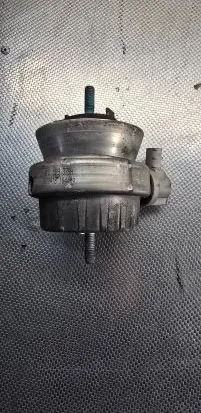Audi A6 S6 C6 4F Engine mount bracket 4F0199379H