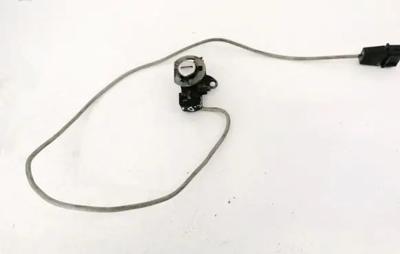 Toyota Avensis Verso Front door lock (next to the handle) 