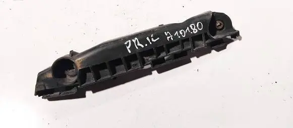 Toyota Yaris Front bumper mounting bracket 525360d030 52536-0d030