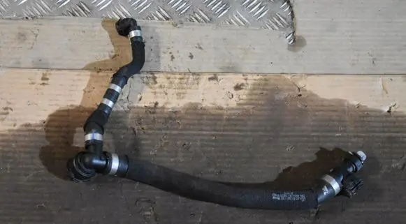 Mercedes-Benz S W223 Engine coolant pipe/hose A2235015801