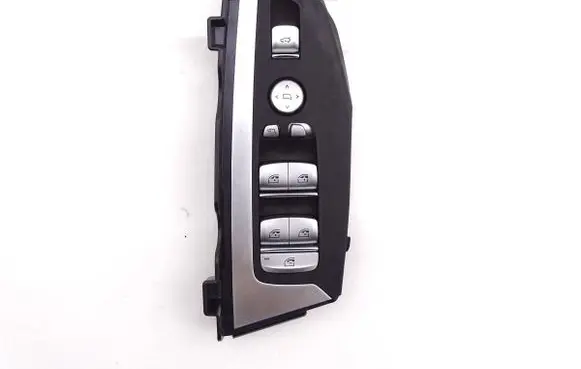BMW X3 G01 Quarter vent window switch 9299459
