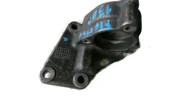 Fiat Fiorino Generator/alternator bracket 55254747