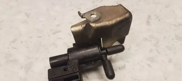 Mazda 6 Turbo solenoid valve K5T49091