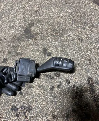 Ford C-MAX I Wiper control stalk 17D346D
