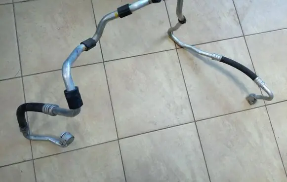 Volkswagen Jetta VI Air conditioning (A/C) pipe/hose 5C0820743E NE69974