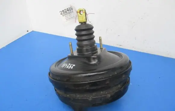 Hyundai Sonata Brake booster