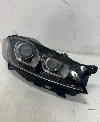 Jaguar F-Pace Headlight/headlamp 1036060061