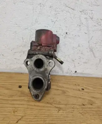 Toyota Avensis Verso EGR valve 2562027080