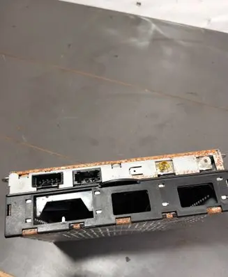 Audi A8 S8 D3 4E Radio/CD/DVD/GPS head unit 4E0910541 4E0035541