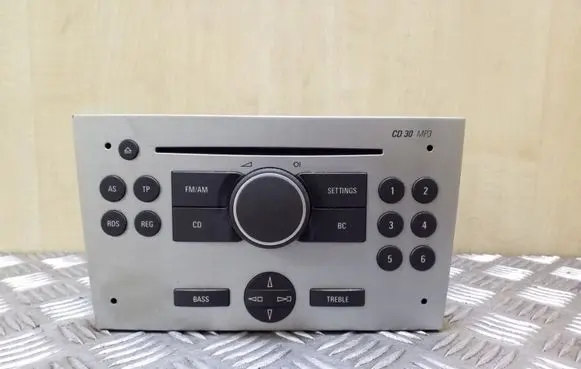 Opel Vectra C Radio/CD/DVD/GPS head unit UCHUK6 13188892
