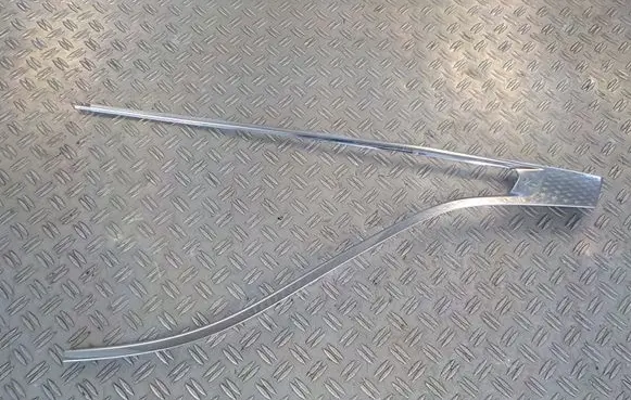 Renault Espace V (RFC) Rear side glass trim 