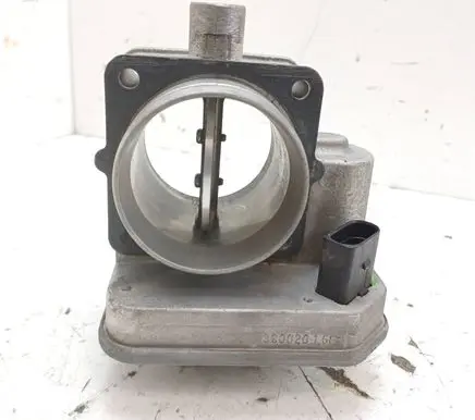 Jeep Cherokee III KJ Throttle valve 39002015F