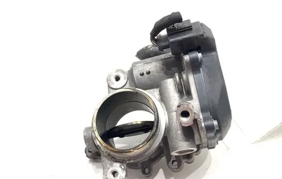 Volkswagen Golf VII Engine shut-off valve 04L128063H