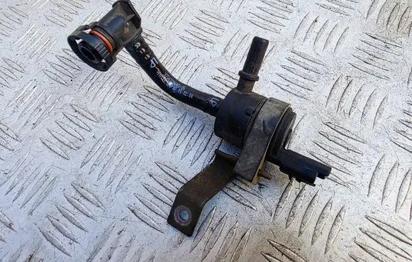 Mini One - Cooper Coupe R56 Vacuum valve V754328680 7543286 V754196180