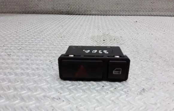 BMW 3 E46 Hazard light switch 61318368920