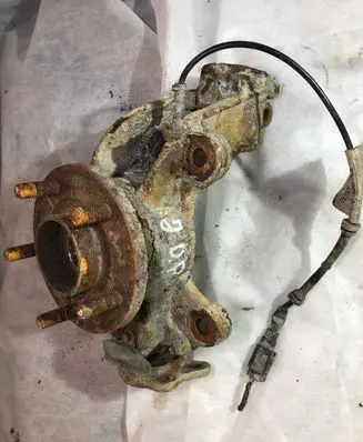 Ford Mondeo MK IV Front wheel bearing hub 