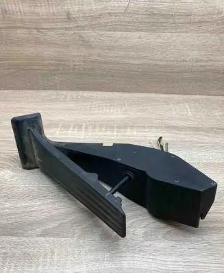 BMW X5 E53 Accelerator throttle pedal 6753518