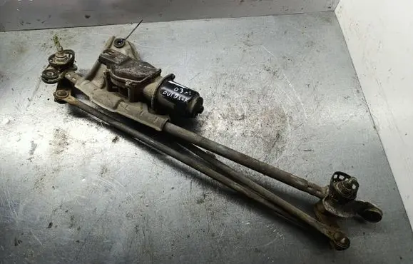Subaru Outback Front wiper linkage and motor