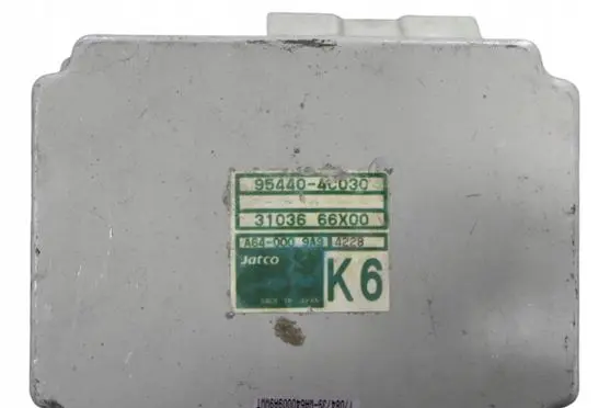 KIA Sorento Engine control unit/module 31036