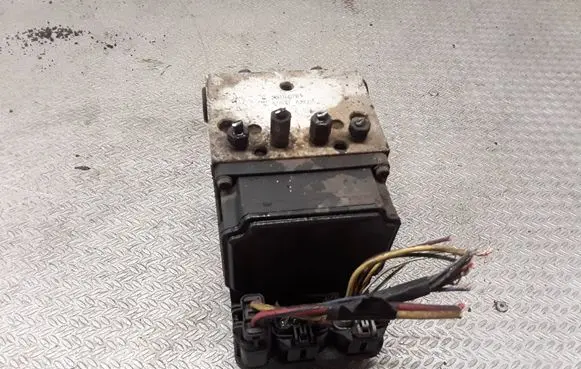 Nissan X-Trail T30 ABS Pump 4600AR005 3801E0283