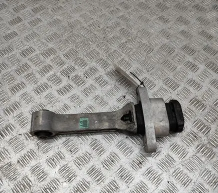Hyundai Santa Fe Engine mount bracket 21950S1100