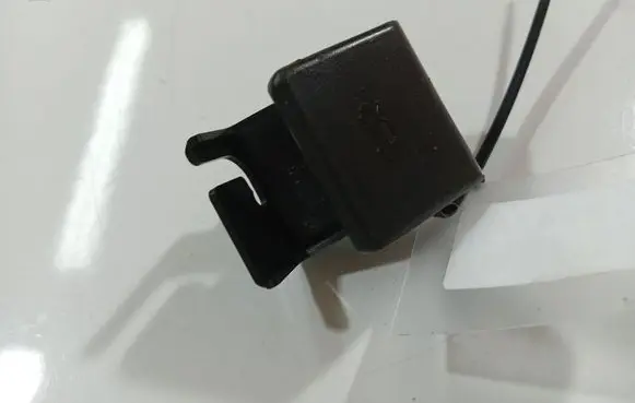 Mazda 3 I Engine bonnet (hood) release handle