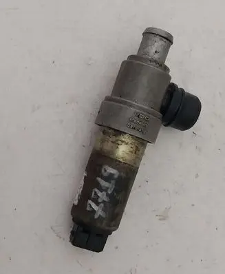 Volkswagen Transporter - Caravelle T4 Idle control valve (regulator) C37906457C