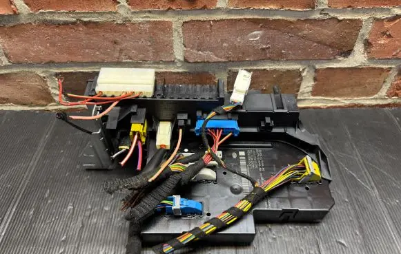 Mercedes-Benz E W212 SAM control unit A2129001806