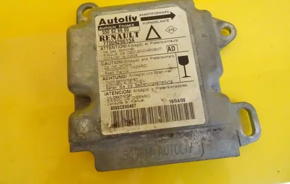 Renault Laguna I Airbag control unit/module 550629600
