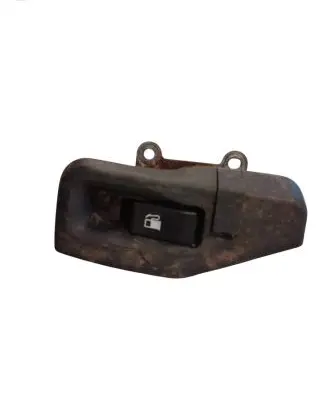 Subaru Outback Fuel tank opening switch 