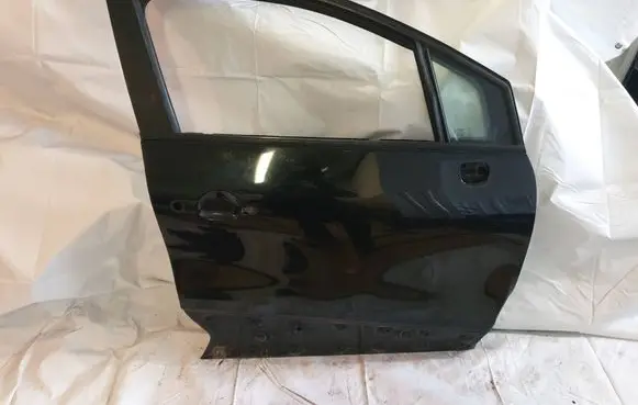 Renault Captur Front door 801107177R