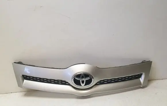 Toyota Corolla Verso AR10 Front grill 531110F020