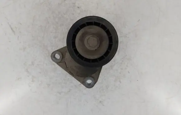 Ford Mondeo MK IV Alternator belt tensioner US5647813 US5632697