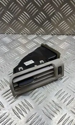Volvo S60 Rear air vent grill 07755