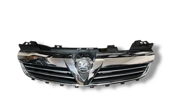 Opel Zafira B Front grill 13247331