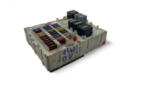 Ford Focus Fuse box set 518783402
