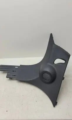 Dodge Durango (D)pillar trim (top) 6DF22DX9AA P6DF22DX9AA