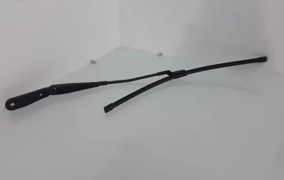 Volvo S80 Windshield/front glass wiper blade 30796037