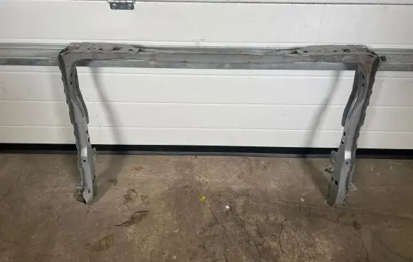 Toyota Prius (XW30) Radiator support slam panel