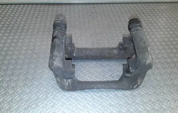 Opel Insignia A Brake caliper pad carrier rear 