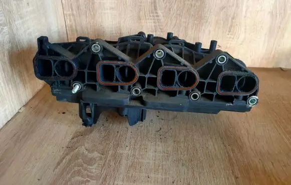 Mercedes-Benz E W211 Intake manifold