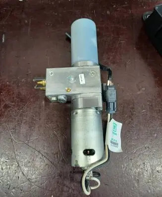Opel Insignia A Tailgate hydraulic pump motor 13279362