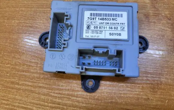 Volvo XC70 Door control unit/module 7G9T14B533MC 0507915602 14C237MA
