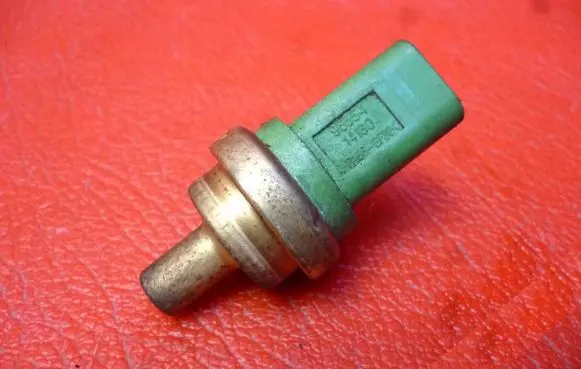Ford Kuga I Coolant temperature sensor 9655414180
